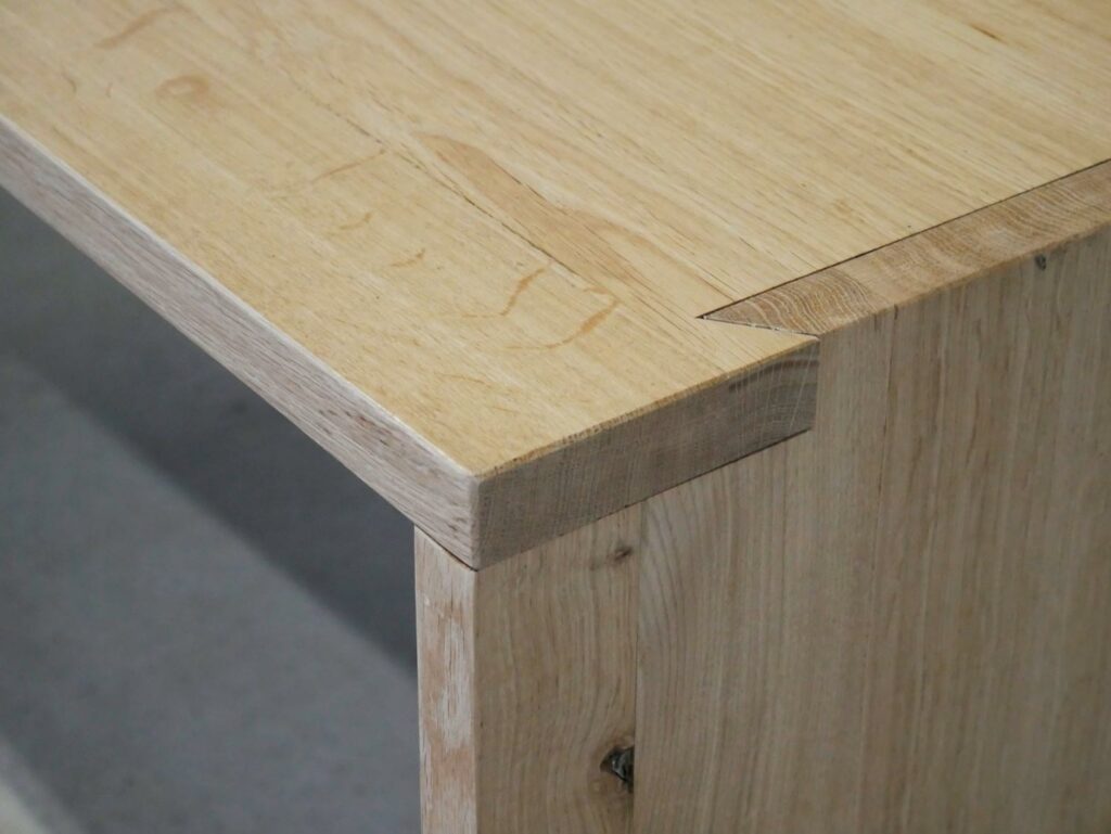 bureau chene menuisier lampaul guimiliau 1