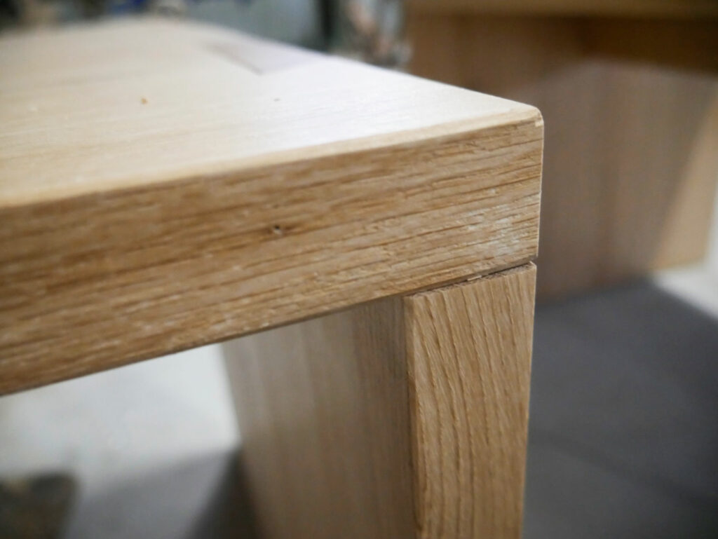 bureau chene menuisier lampaul guimiliau 16