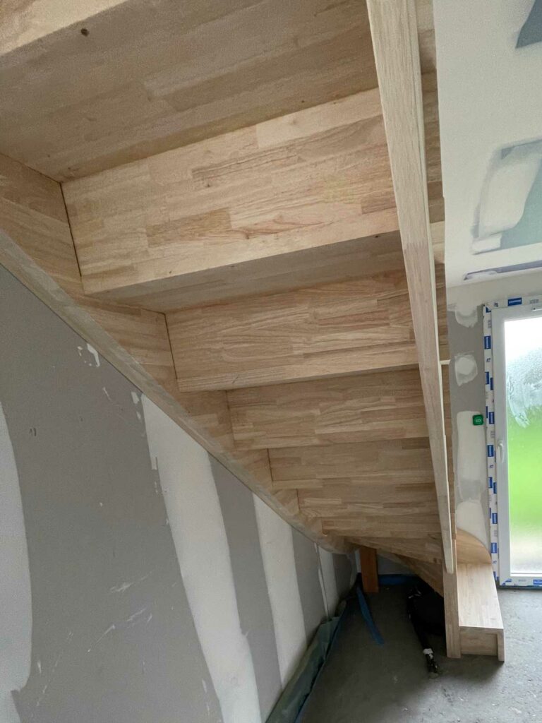 menuiserie ollivier fabrication pose escalier sur mesure 3